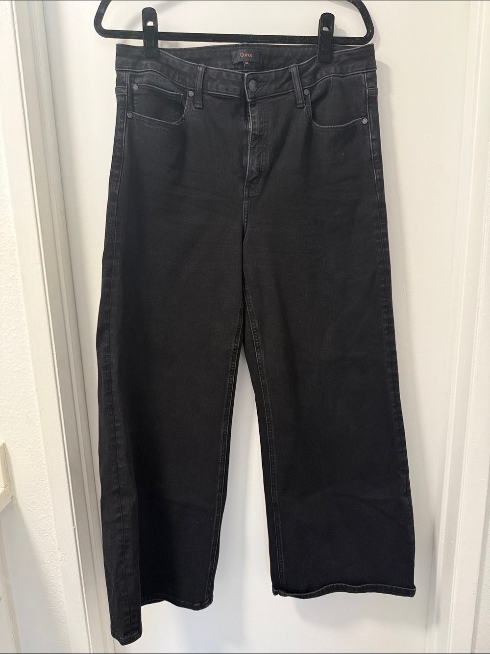 Quince | Black Wide-Leg Jeans - Picture 4 of 7